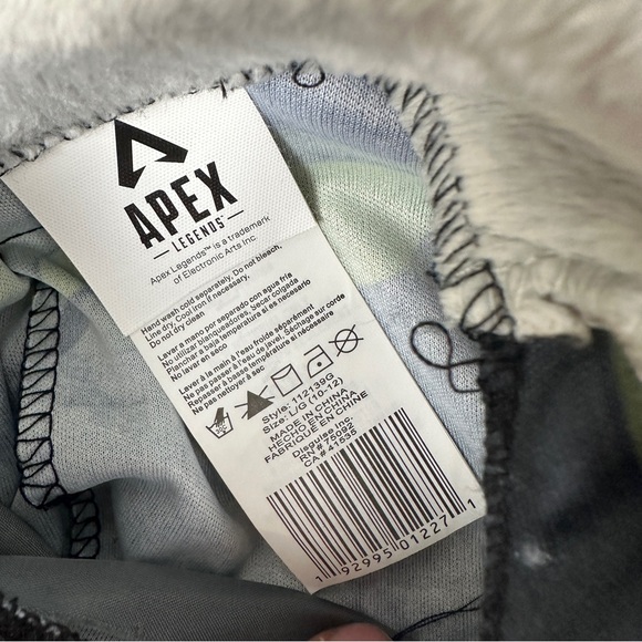 Disguise Apex Legends Octane Costume Jumpsuit 7/8, 10/12, 14/16 Halloween - Picture 16 of 16